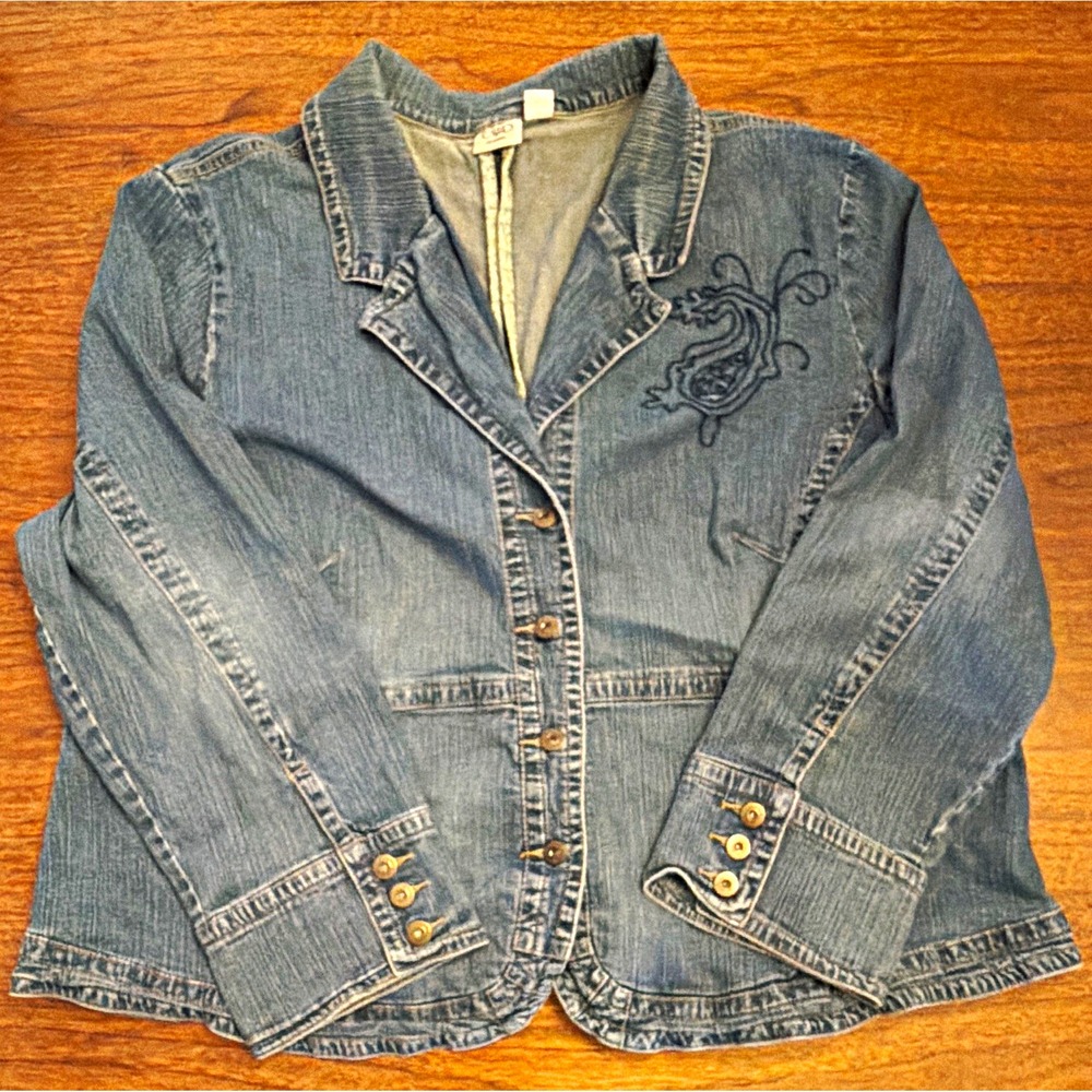 Plus Size Women Jean Jacket Denim Blazer Embroidered 26/28 Boxy Cato Layer Cozy